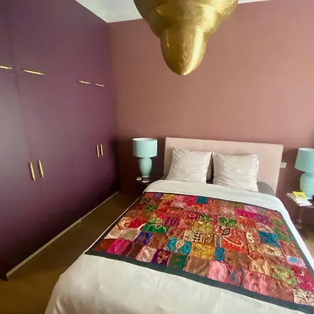 Apartment Close To The - 3 Min Walk Nice