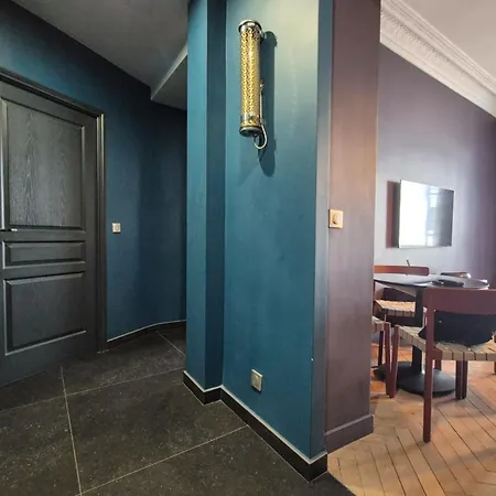 Close To The - 3 Min Walk Nice